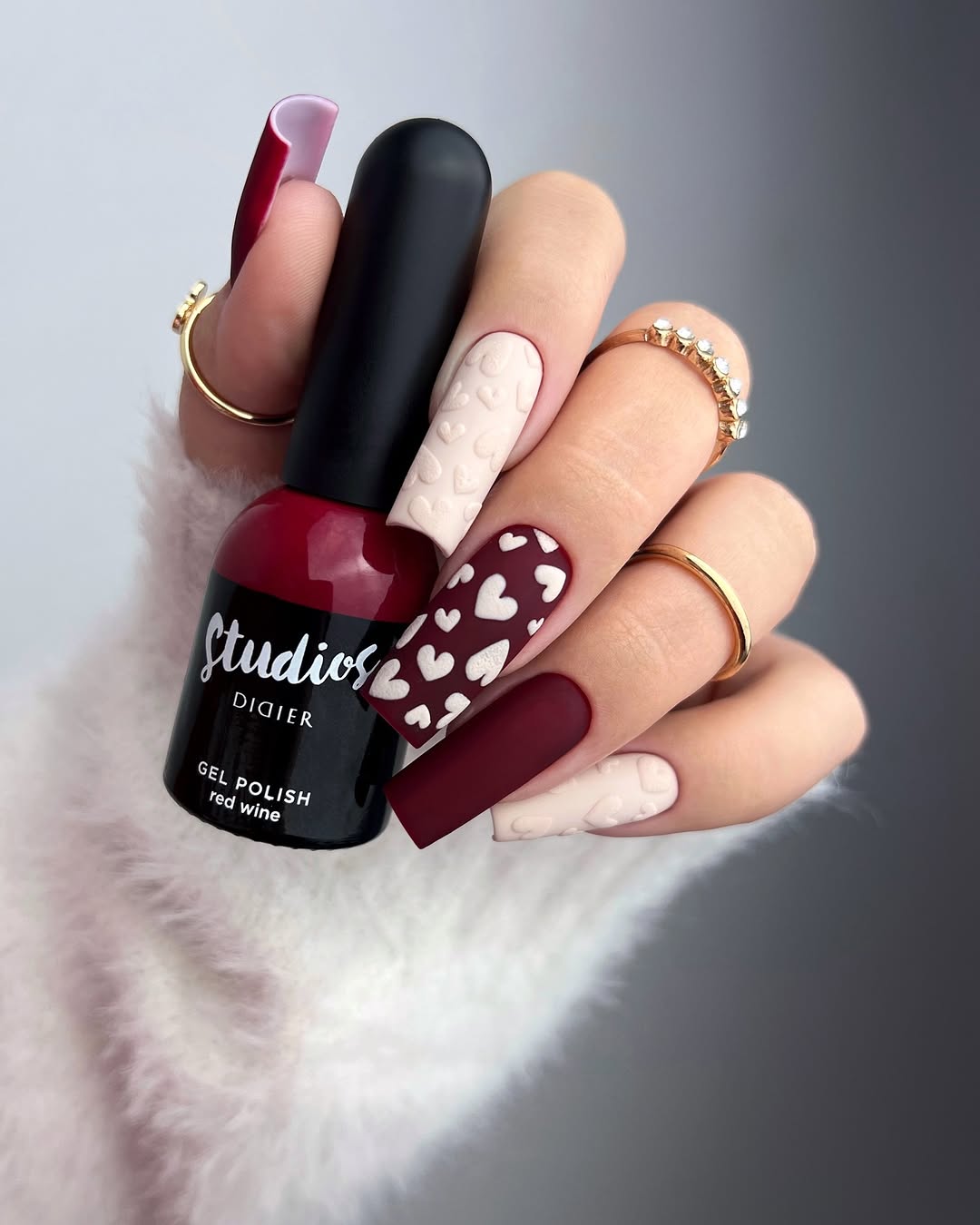 Hibridni gel lak za nokte Studios Didier - Red Wine, 8ml