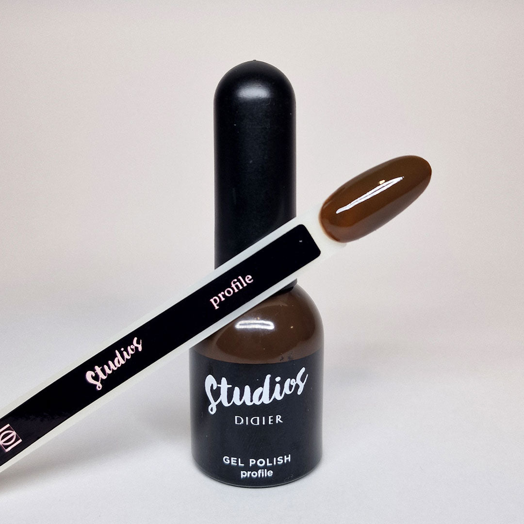 Trajni lak Studios, Profile, 8ml