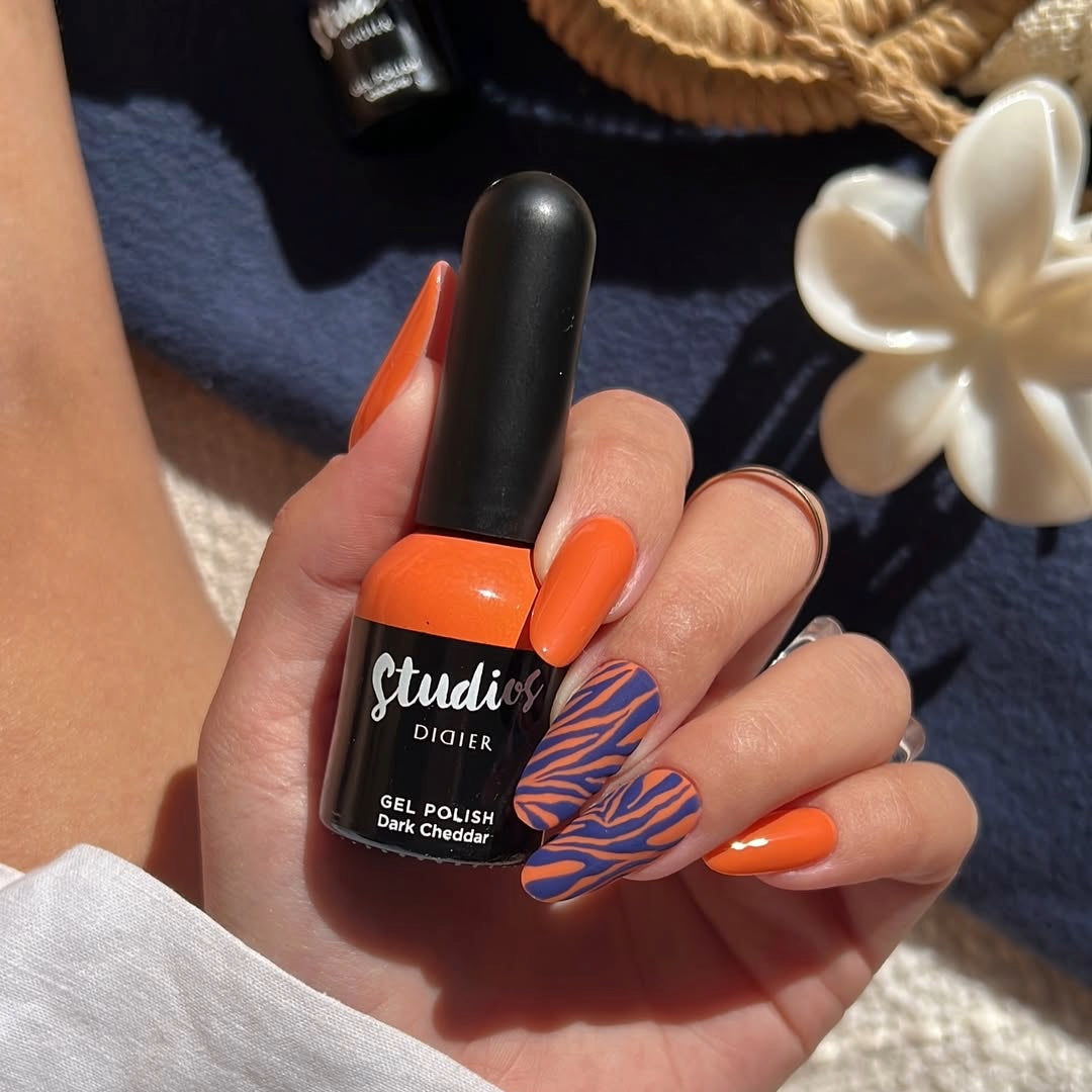 Gel lak Studios, Dark Cheddar, 8ml
