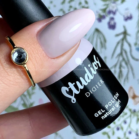 Gel lak Studios, Natural Girl, 8ml