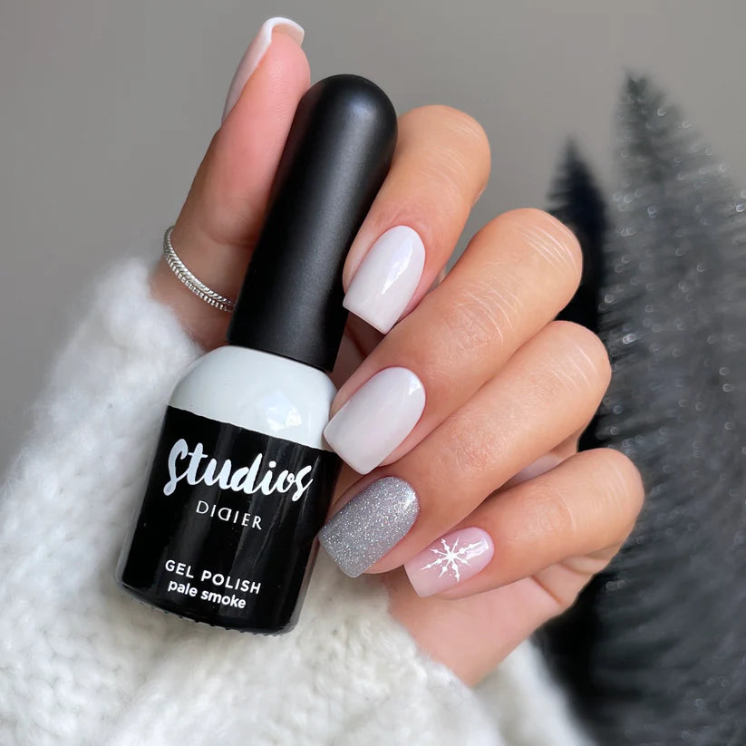 Gel lak Studios, Pale smoke,  8ml