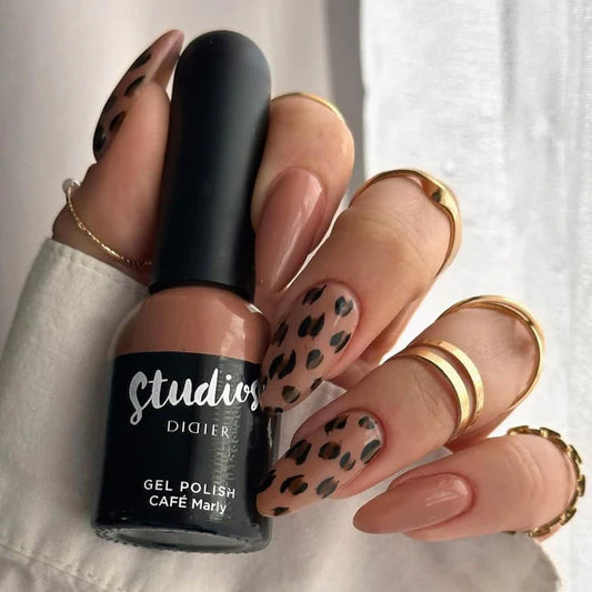 Gel lak Studios, CAFÉ Marly, 8ml