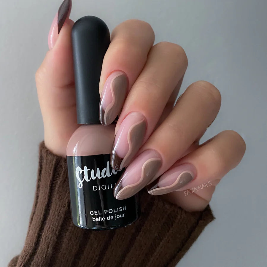 Gel lak Studios, belle de jour, 8ml
