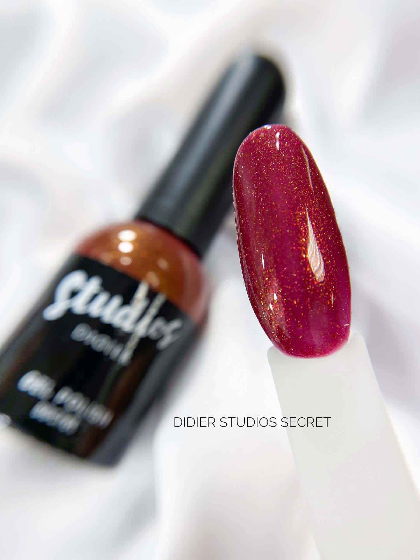 Gel lak Studios, secret,  8ml