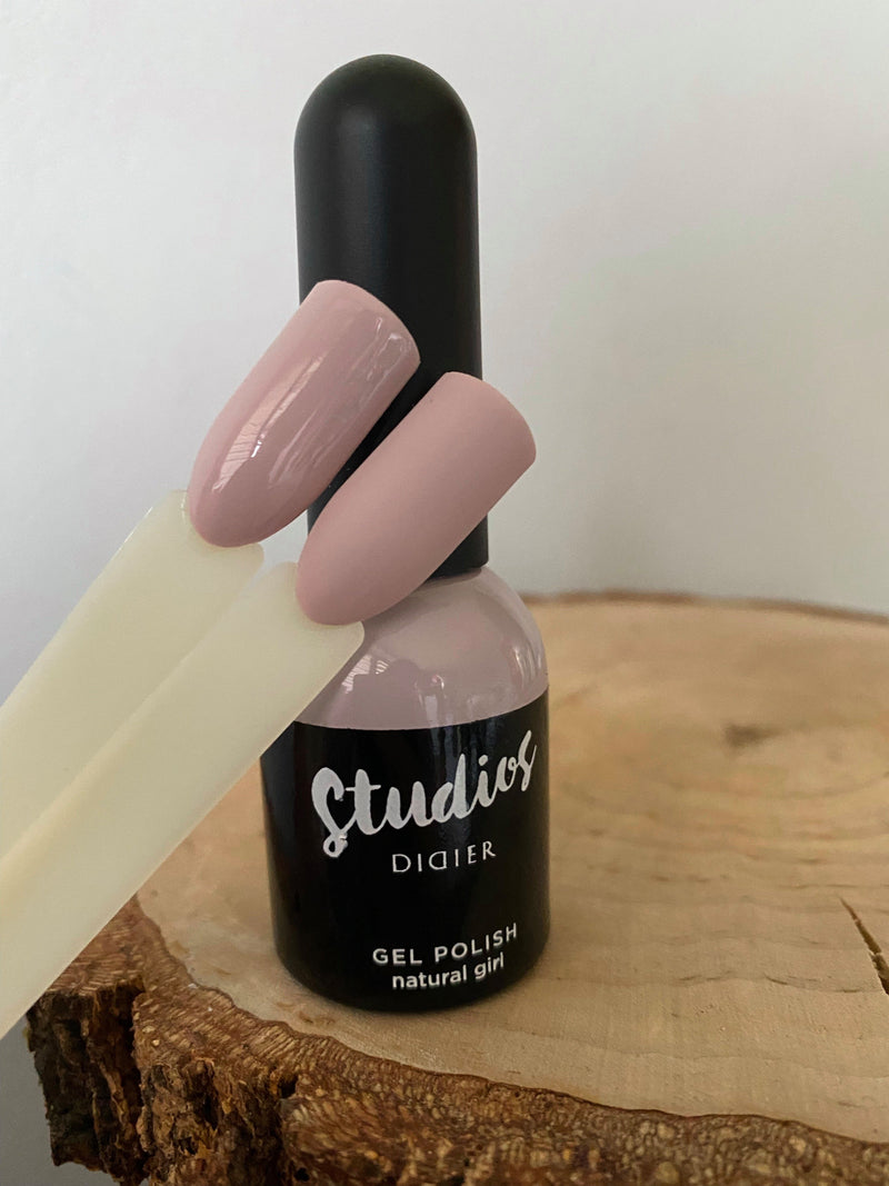 Hibridni gel lak za nokte Studios Didier - natural girl, 8ml