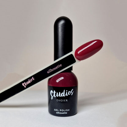 Trajni lak Studios, Silhouette, 8ml
